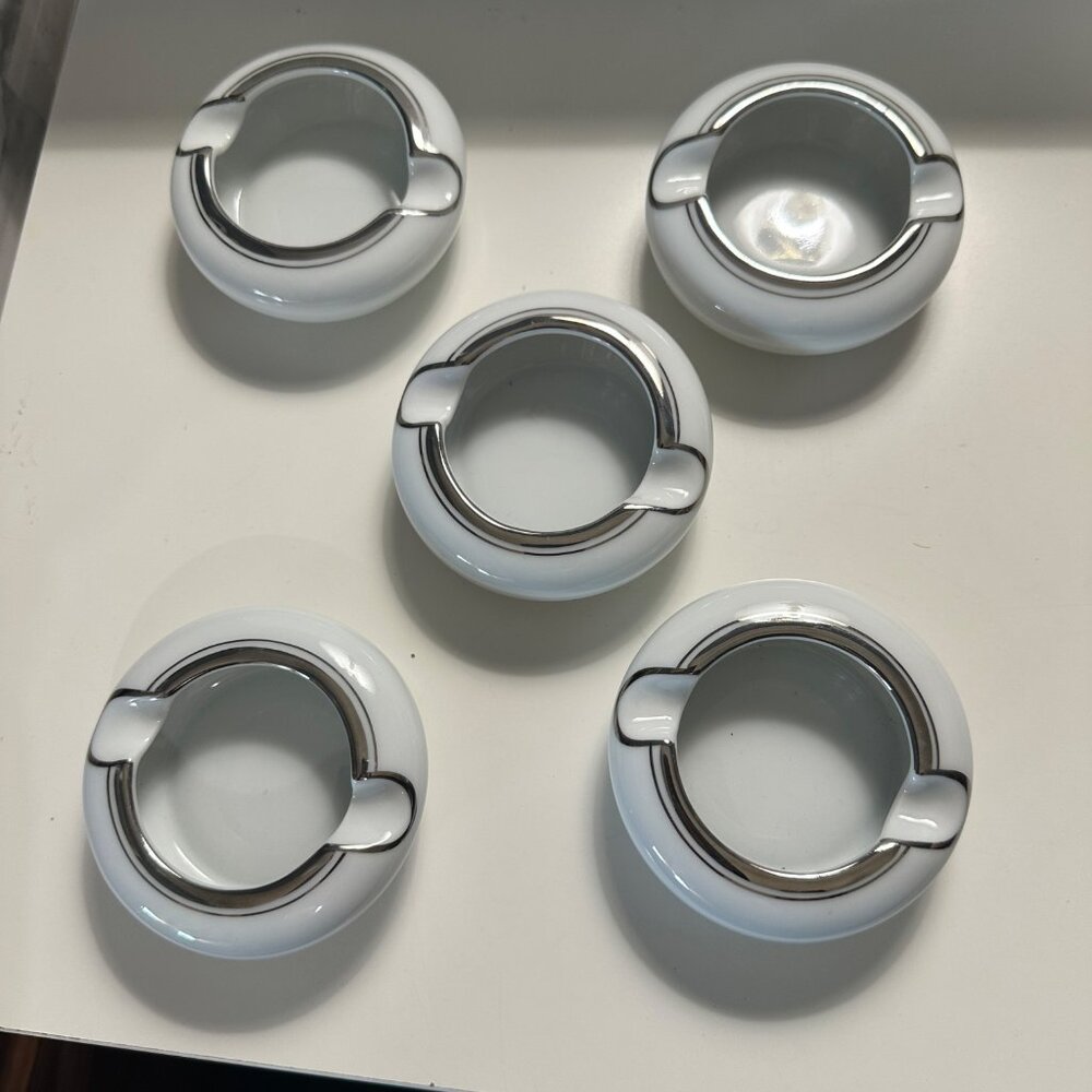 Set of 5 Fukagawa Arita Japan white silver trim hand painted chopstick holders